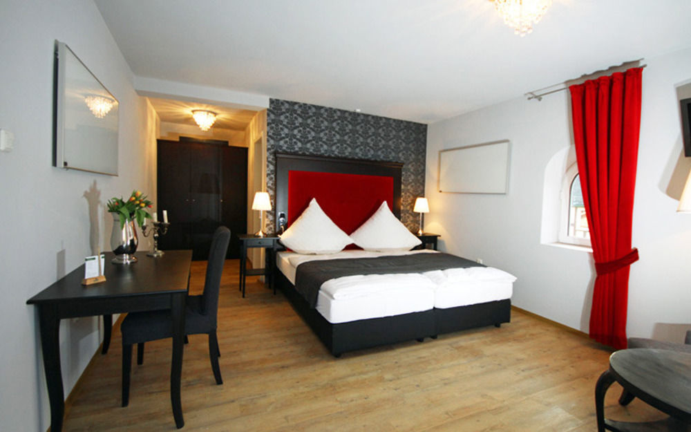 Hotel Restaurant Lindenhof Bad Laasphe Exterior foto